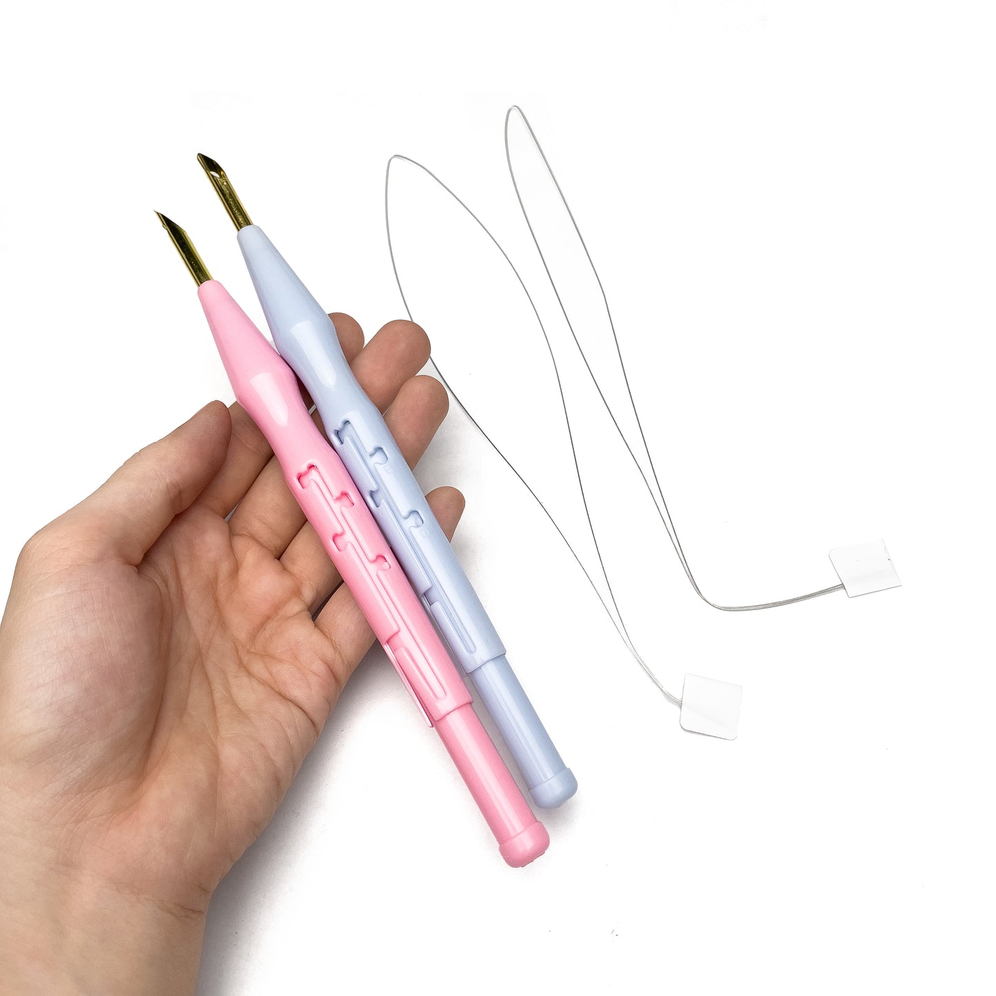 Adjustable Punch Needle Needles Plastic Embroidery Pen Pink Blue Color with Threader (1pc)