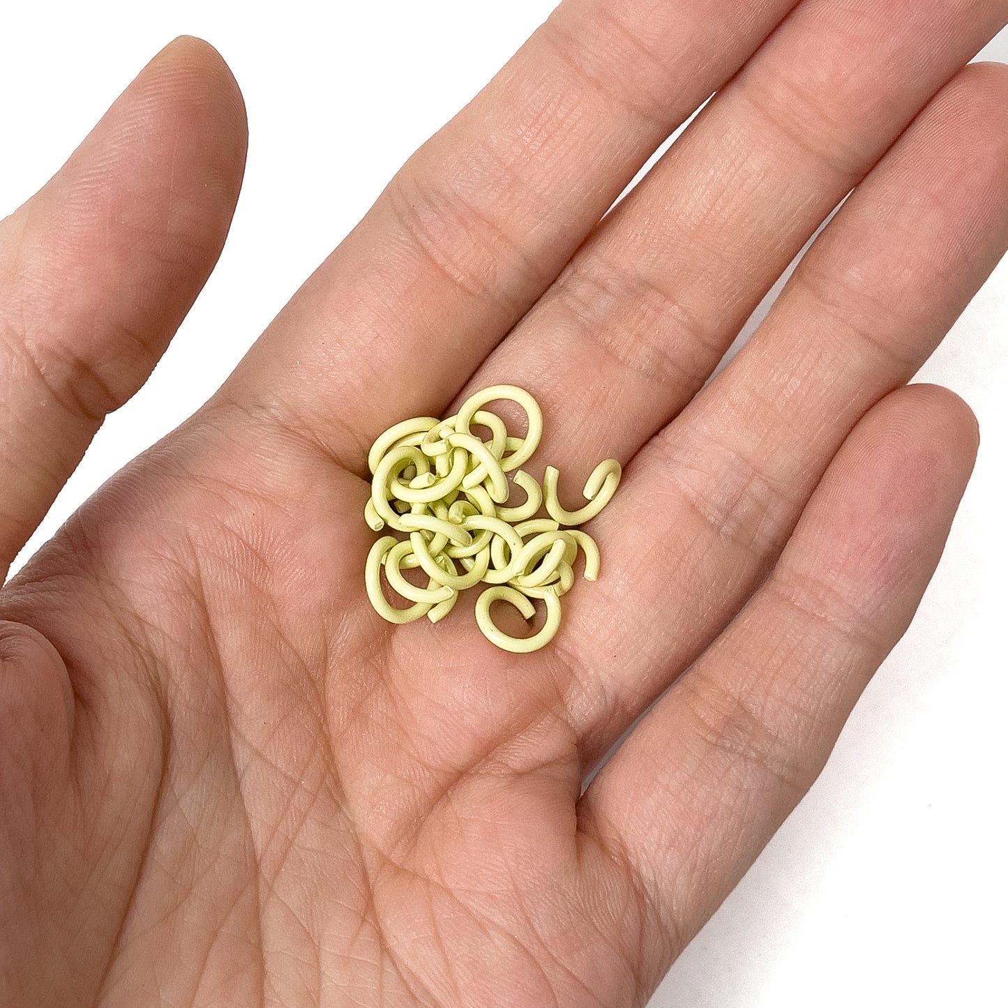 8mm Colorful Open Jump Ring Rings Coated Painted Jumpring (10 grams / approx 50pcs)