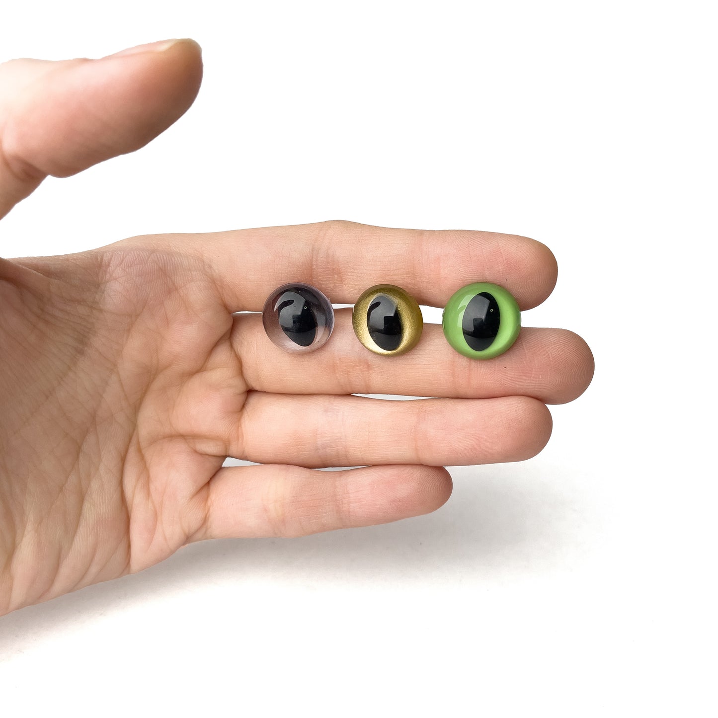 Cat Safety Eyes Colorful Slit Pupil Plastic Eyes with Washers for Amigurumi 10mm / 12mm / 15mm (2 pairs / 4pcs)