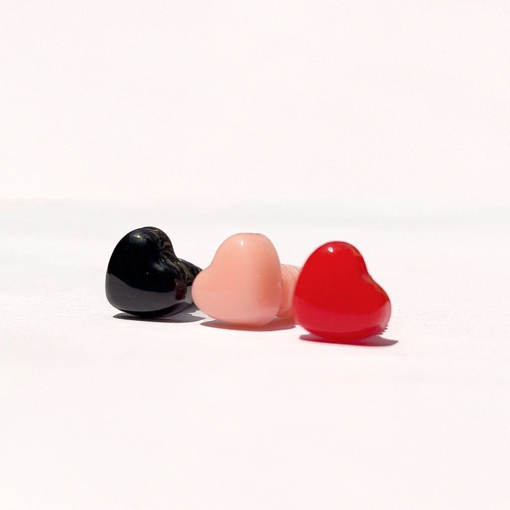 Heart shaped safety nose / eyes for toys - black / red / pink (4pcs)