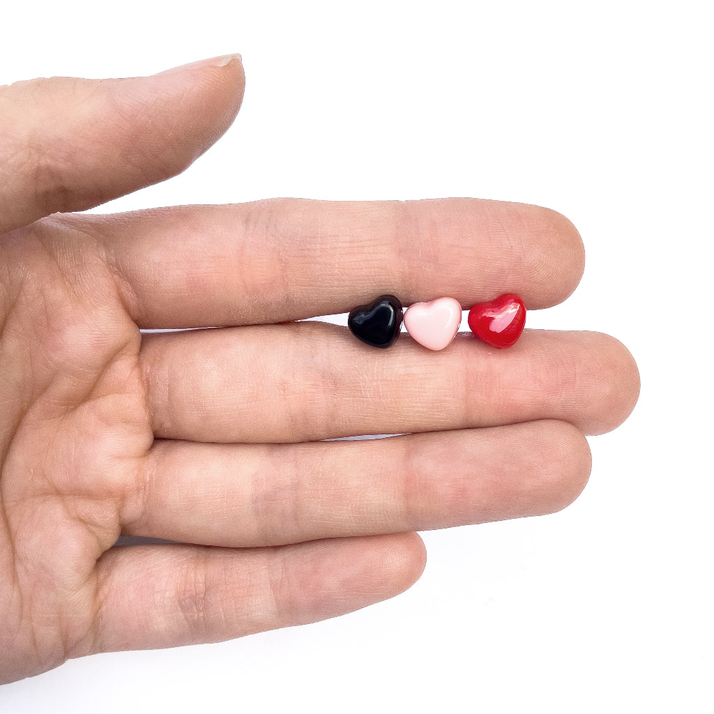Heart shaped safety nose / eyes for toys - black / red / pink (4pcs)