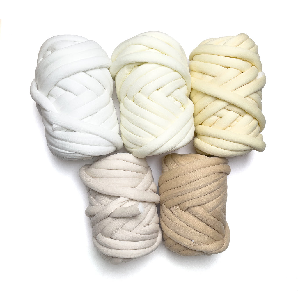 Thick Chunky Tube Yarn for Arm Knitting or Hand Knitting (500g)