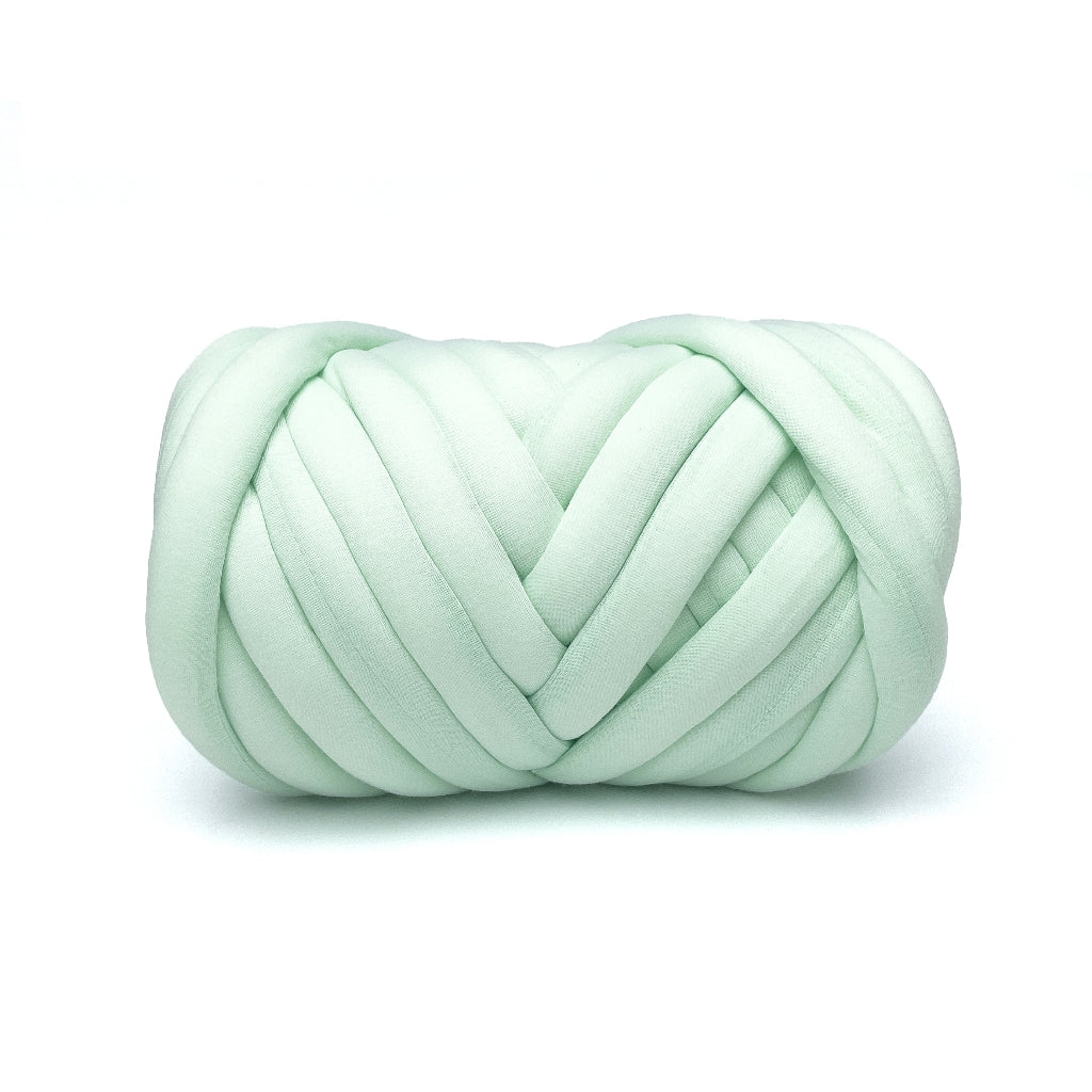 Thick Chunky Tube Yarn for Arm Knitting or Hand Knitting (500g)