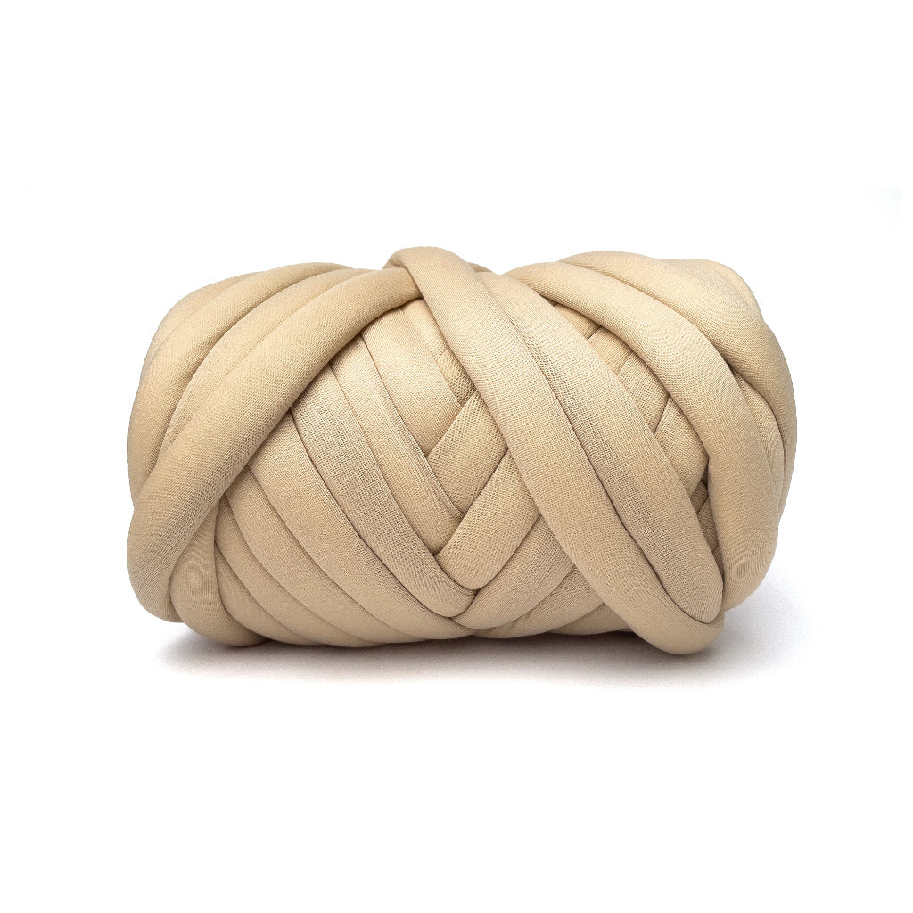 Thick Chunky Tube Yarn for Arm Knitting or Hand Knitting (500g)