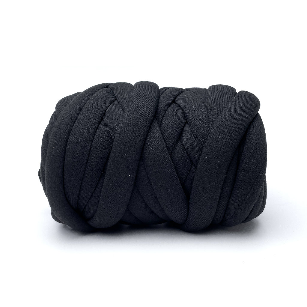 Thick Chunky Tube Yarn for Arm Knitting or Hand Knitting (500g)