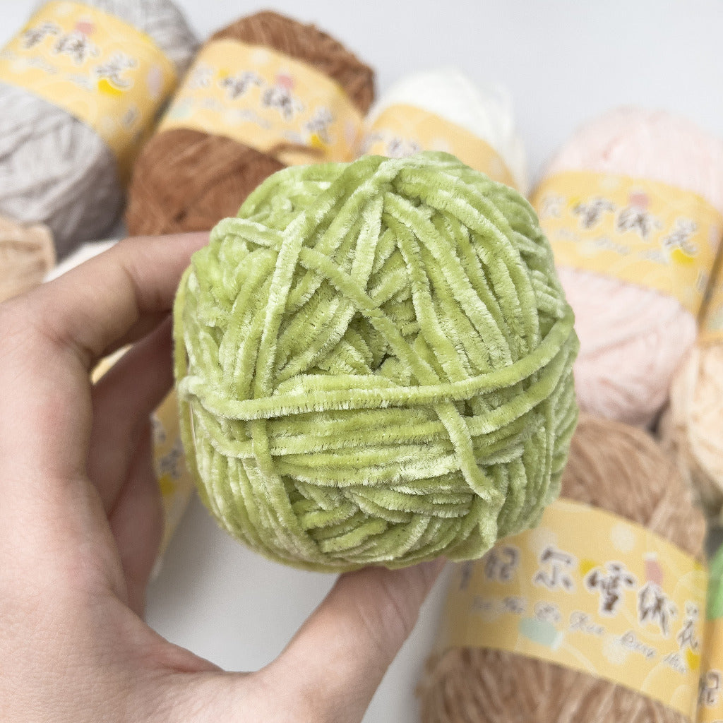 2mm Thin Velvet Chenille Edelweiss No. 2 Yarn 40g (Snow Princess Brand) XRH2