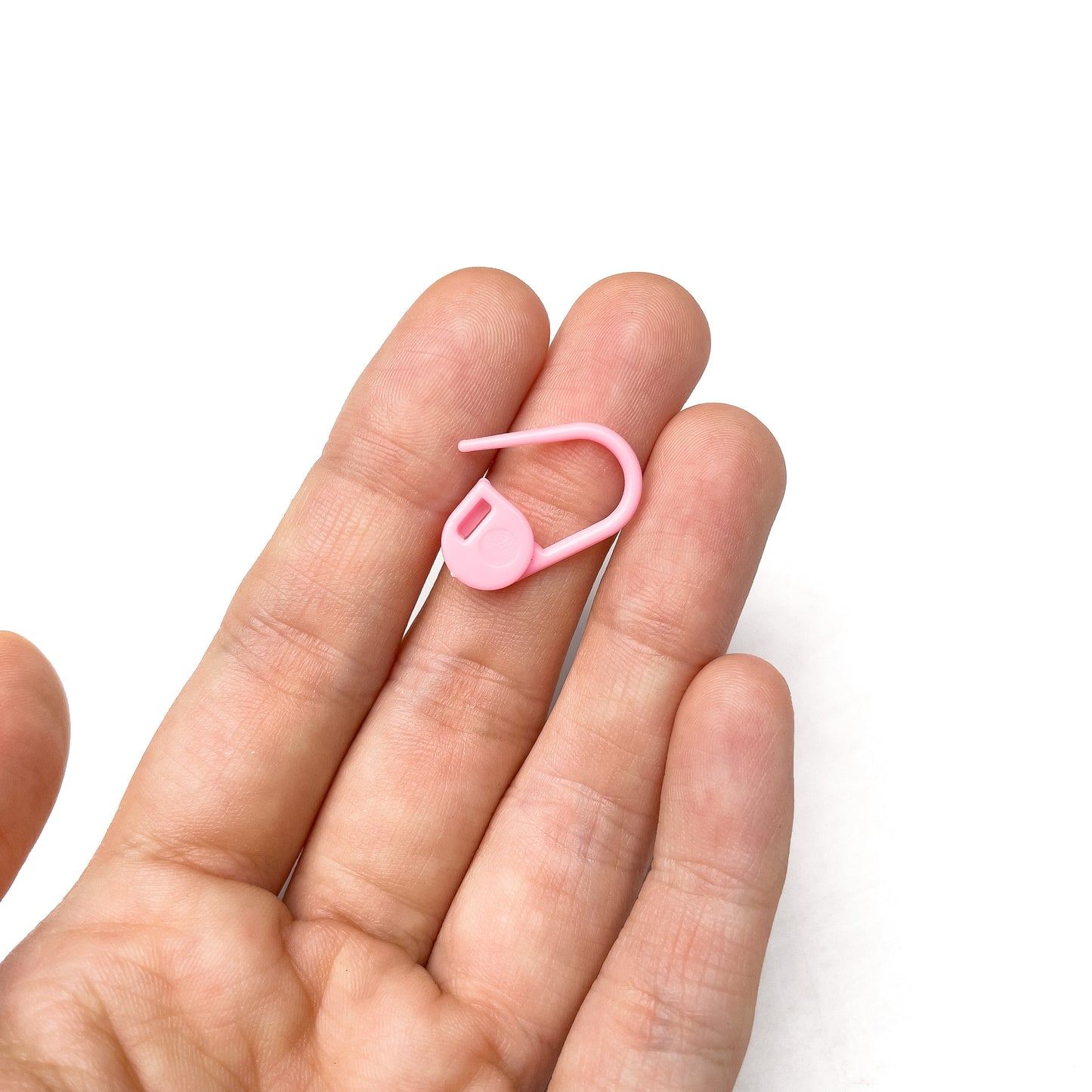 Oval Plastic Stitch Markers (15pcs / 100pcs)