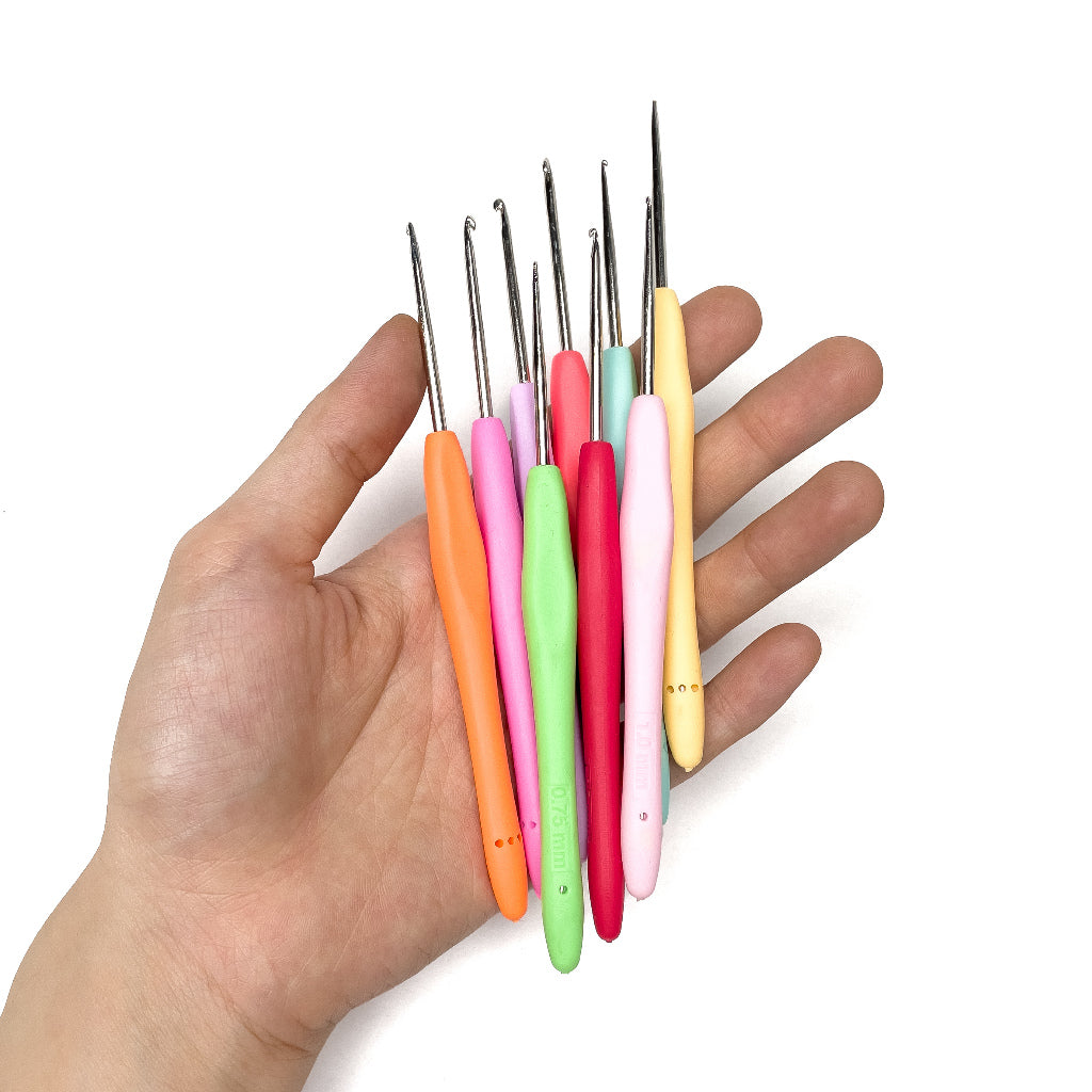 Ergonomic Lace Crochet Hook Hooks with Rubber Silicone Silicon Soft Handle 0.5-2.75mm